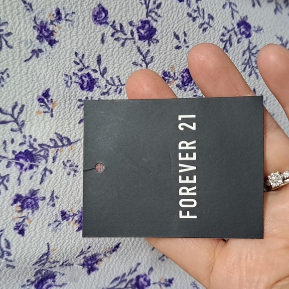 Forever 21 Purple Floral Cold Shoulder Maxi Dress. Size Medium NWT - Picture 7 of 10